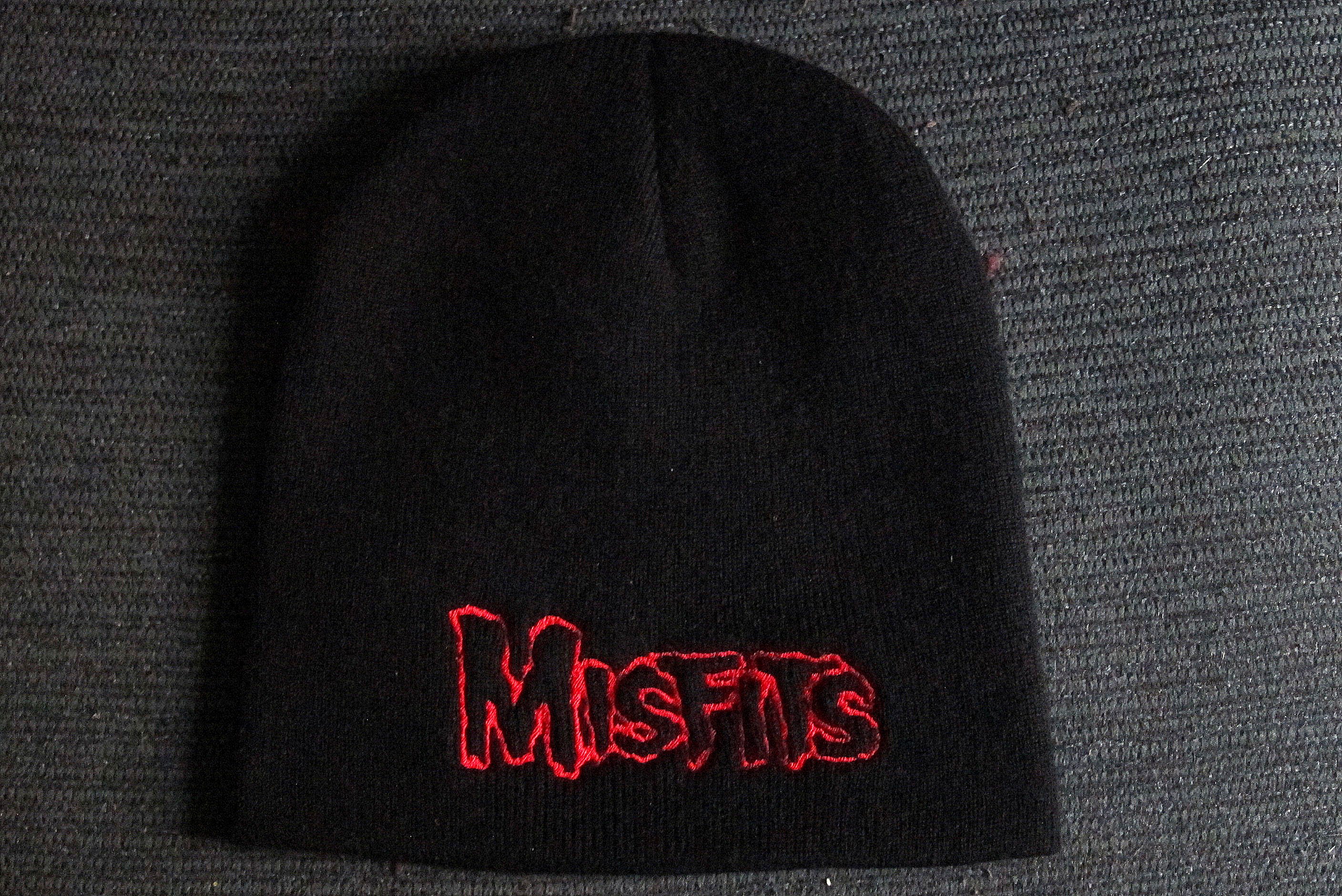 MISFITS - Embroidered - Logo Beanie - One Size Fits All
