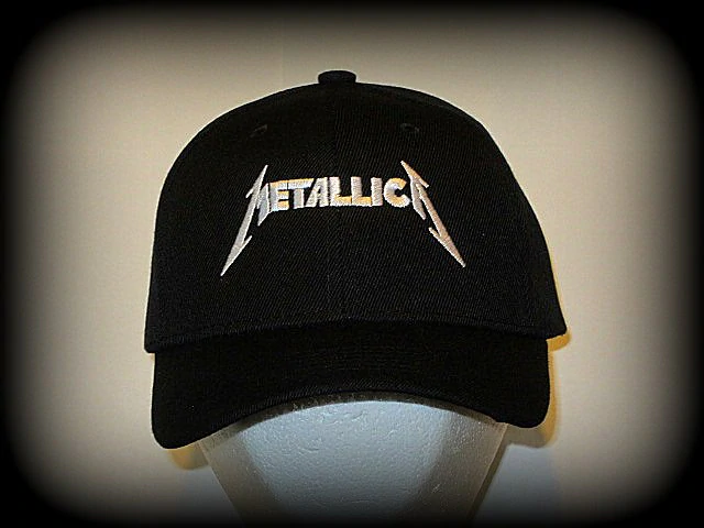 METALLICA - EMBROIDERED LOGO BASEBALL CAP - One Size Fits All