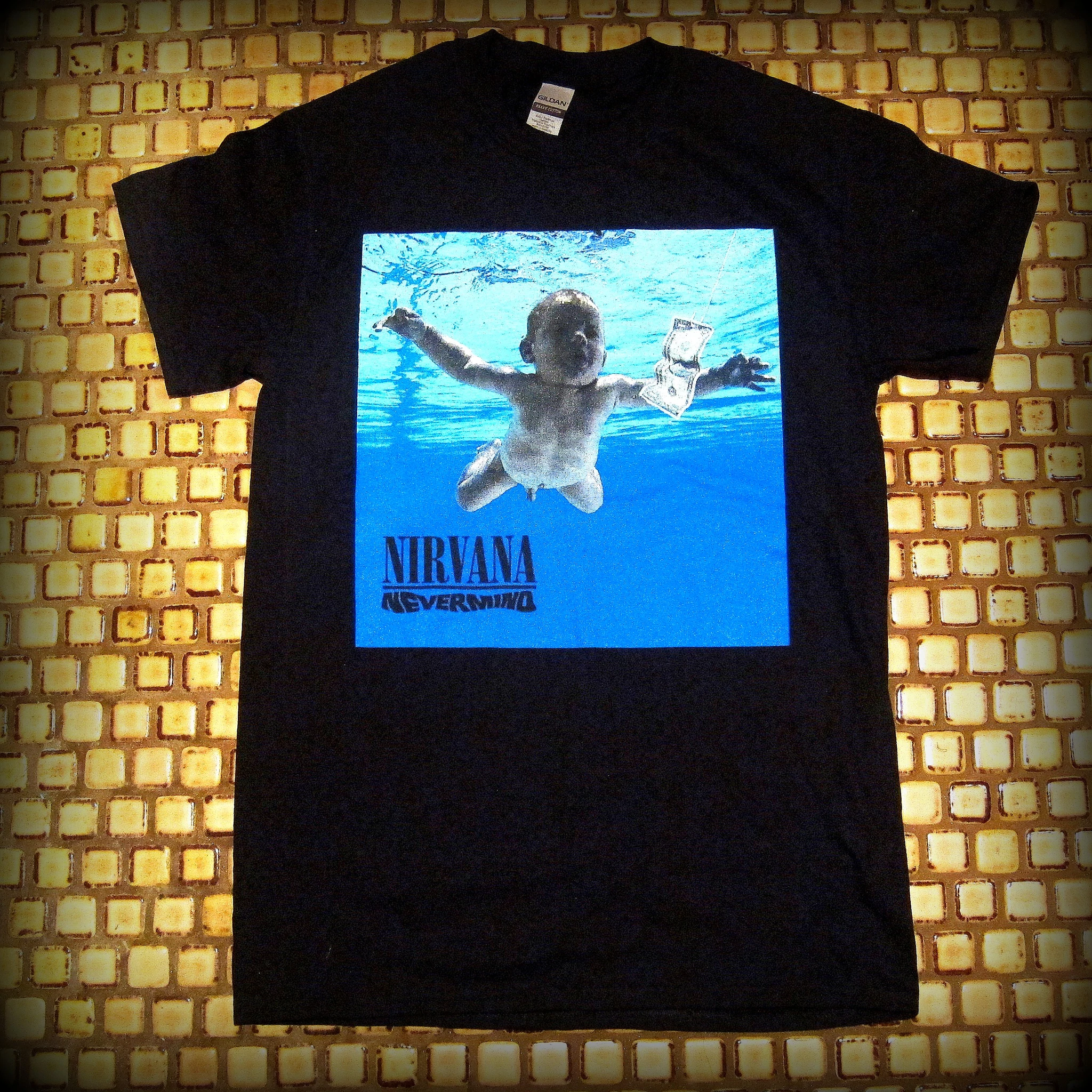 NIRVANA - NEVERMIND - Album Cover -Unisex T- Shirt. Printed Front & Back